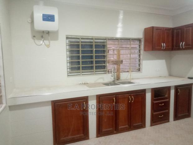 3bdrm Apartment in E a Properties, Pentecost for Rent · Photo 2