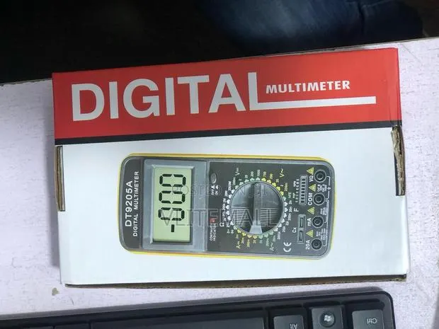 Digital Multimeter · Photo 1