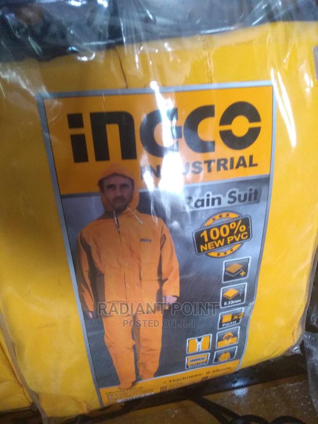 Ingco Rain Coat Top Down · Photo 1
