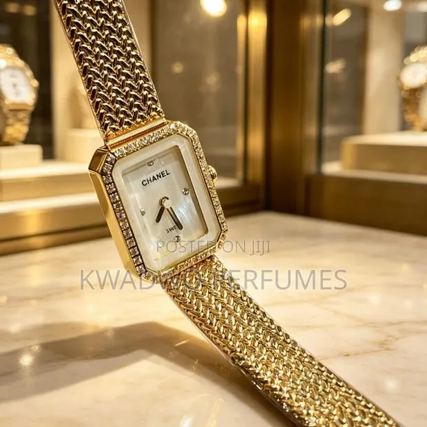 Chanel Swiss · Photo 1