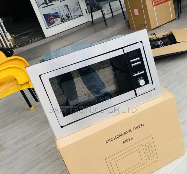 Secure Perfect > Kenwood (Sliver) Inbuilt Hob · Photo 1