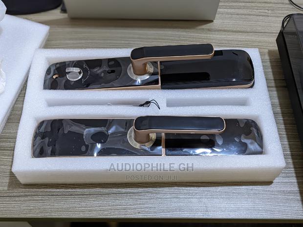 High Security Smart Door Lock · Photo 3