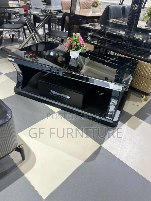 Modern Rectangular Coffee Table W/ Glass Top · Photo 1