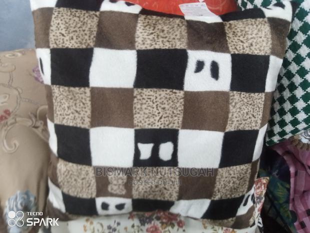 Sofa Pillows for Sale · Photo 3