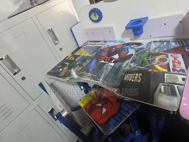 Adjustable Kids Study Table and Chair Set · Photo 1