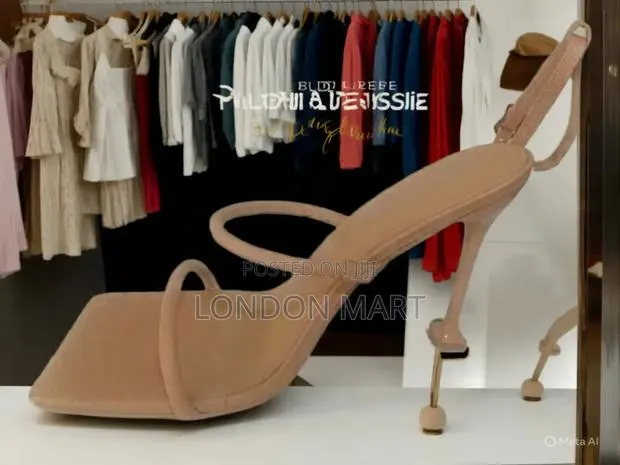 Public Desire Ladies Heel, Uk Size 7 · Photo 1