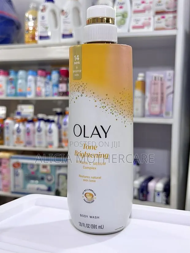 Olay Tone Brighting Serum Body Wash · Photo 1