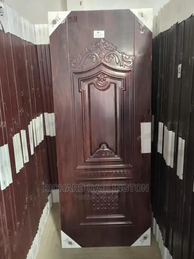 Panel Door · Photo 1