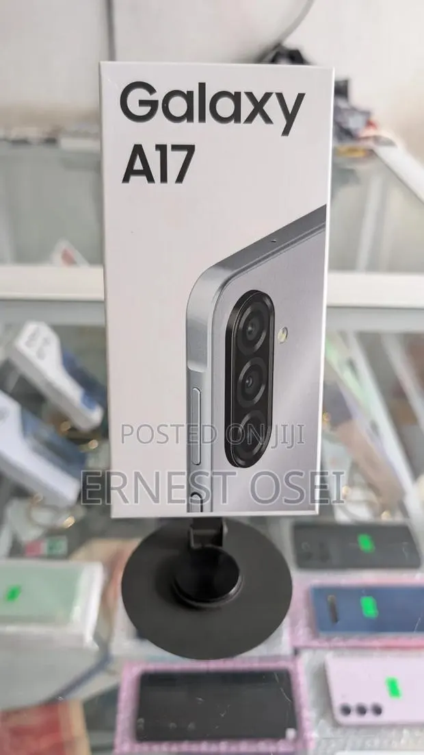 New Samsung Galaxy A17 128 GB Gray · Photo 1