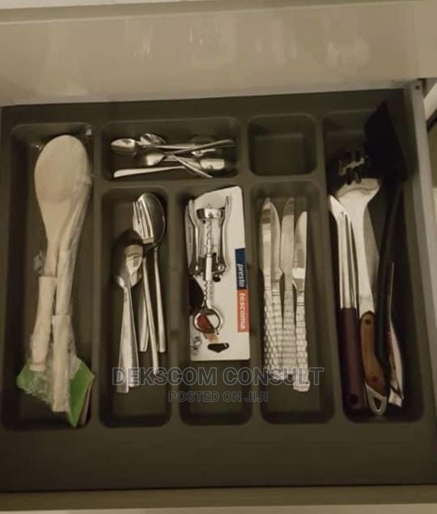 Furnished 1bdrm Apartment in Osu for rent · Photo 7