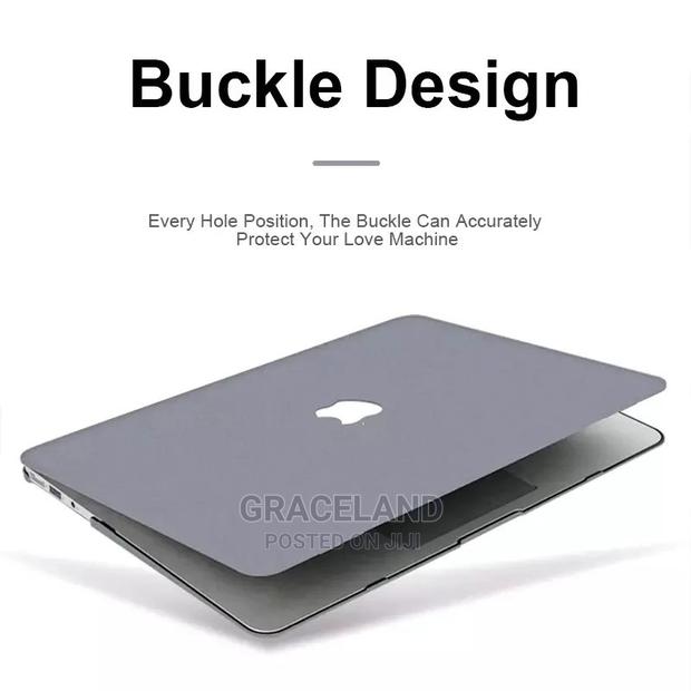 Original New Cream Matte Case for M2 2022 Macbook Pro/Air · Photo 3