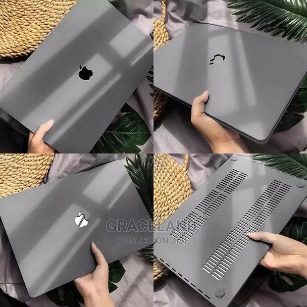 Original New Cream Matte Case for M2 2022 Macbook Pro/Air · Photo 2
