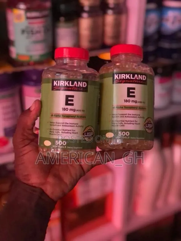 Kirkland Signature E, 180mg (500 Softgels) · Photo 1