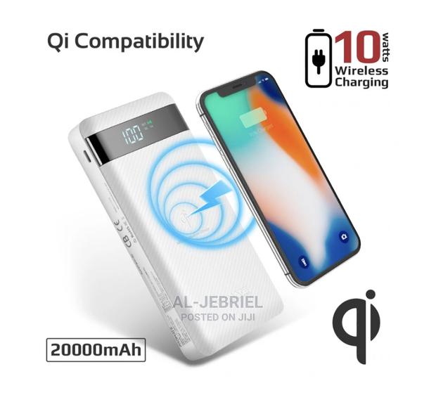 Promate Auratank-20 – 10W Qi Fast Wireless 20000mah · Photo 5