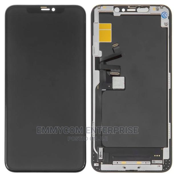 Original Apple iPhone Xs Max Screen With Instant Replacement · Photo 1