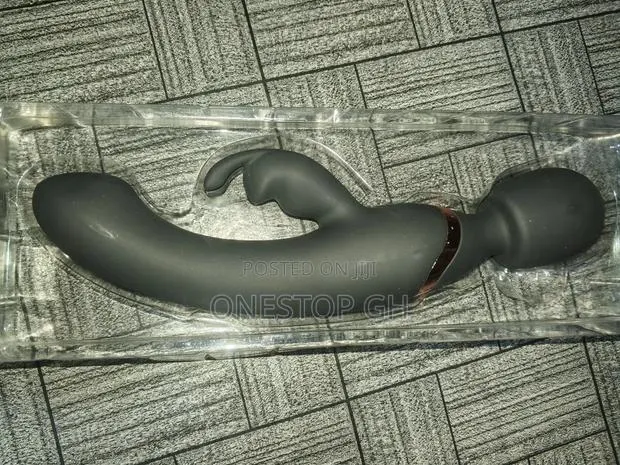 Rabbit Vibrator Personal Wand · Photo 1