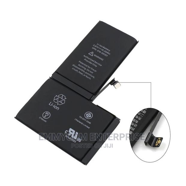 Original APPLE iPhone X Battery With Replacement · Photo 1