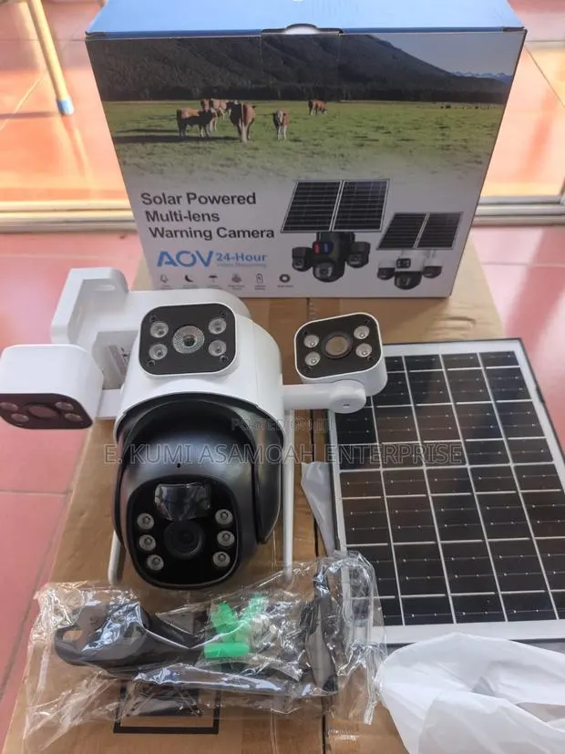 Solar Powered 3Lens Warning Camera · Photo 1