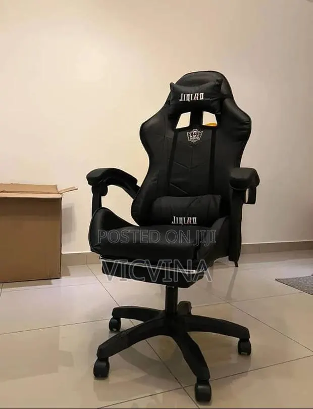 Gaming Chair · Photo 3