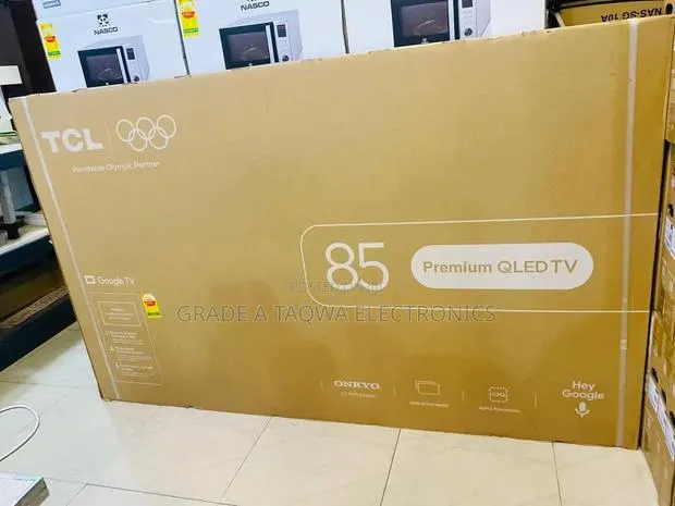 Feel the TCL 85-Inch Mini-QLed TV · Photo 1