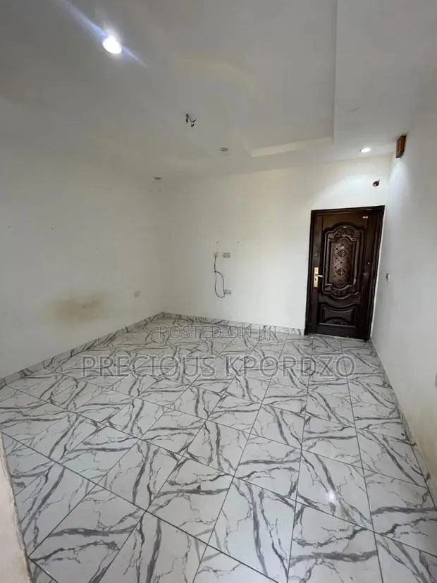 1bdrm Room & Parlour in New Legon Adenta for rent · Photo 1
