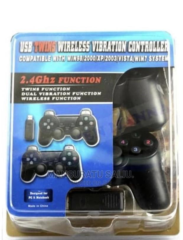 Twins Wireless Game Controller · Photo 3