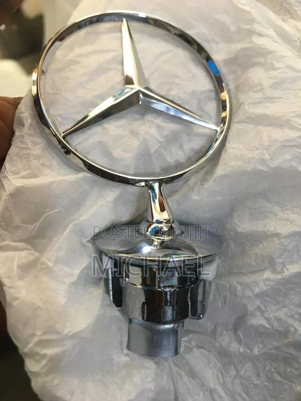 Benz Crown · Photo 1
