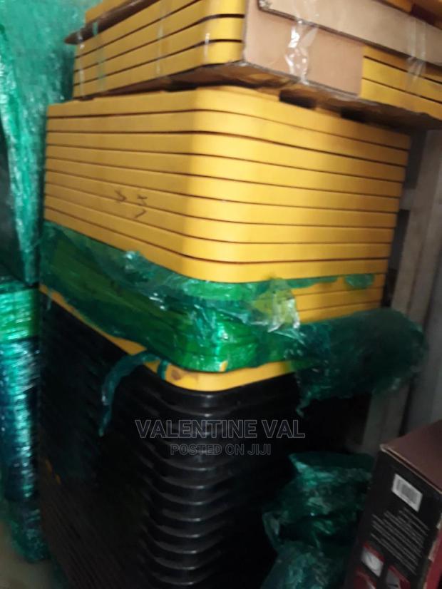 Black Plastic Container With Yallow Cover Size 27 · Photo 1