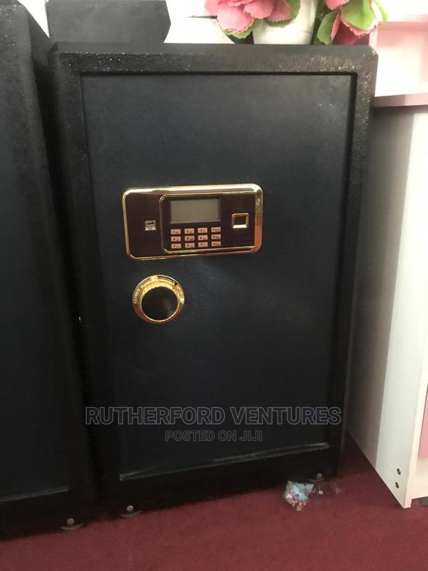 Fireproof Money Safe · Photo 1