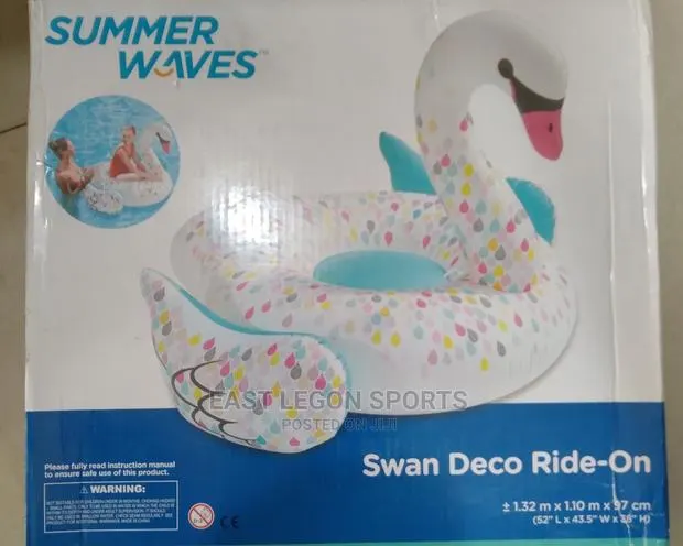 Swan Deco Ride on Floater · Photo 1