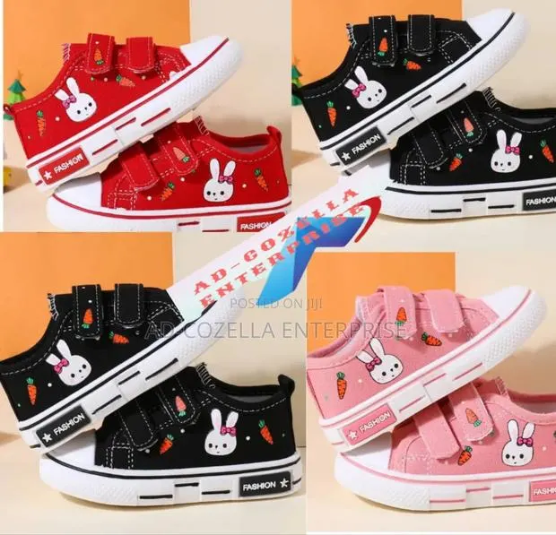 Kid's Bunny Shoe · Photo 1