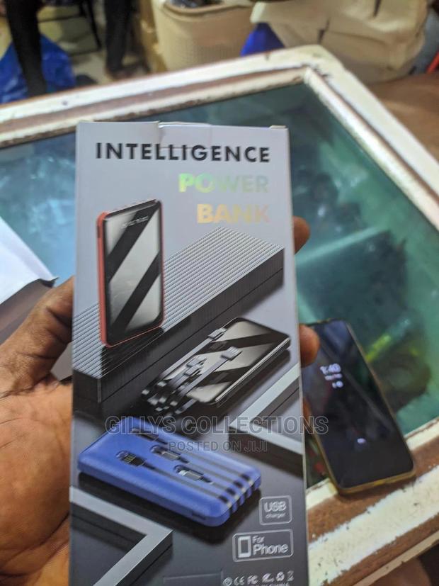 POWER BANK Intelligent Quick Charge · Photo 2