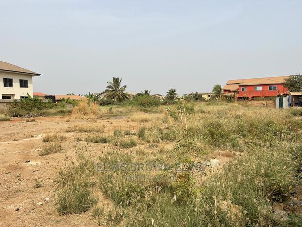 Do You Want to Buy a Roadside Plot at Zoomlion · Photo 1