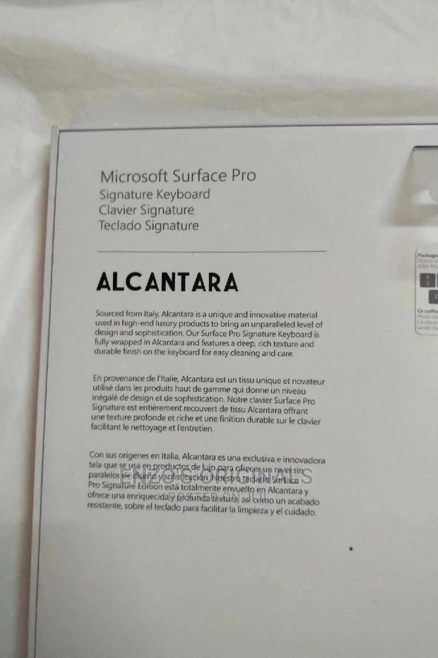 Microsoft Surface Pro 8, 9 and Pro X Signature Type Cover · Photo 2