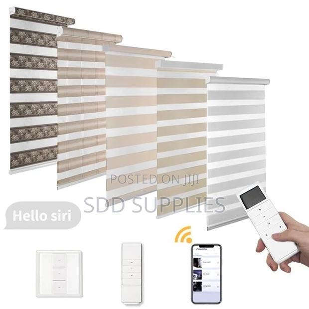 Smart Remote Controlled Curtain And Blinds Modern · Photo 1