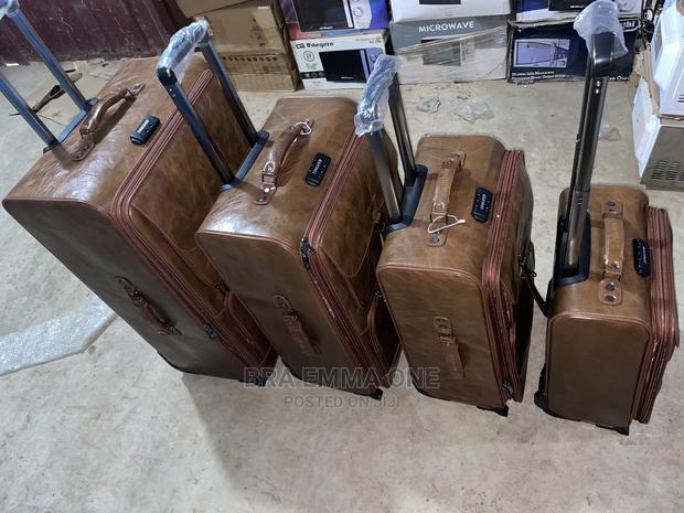 Concord Traveling Bags Set · Photo 1