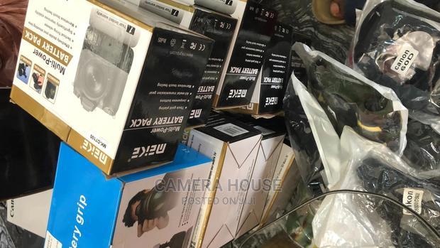 Meke Power Pack for Digital Cameras · Photo 1
