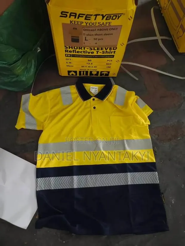 Reflective Shirt · Photo 1