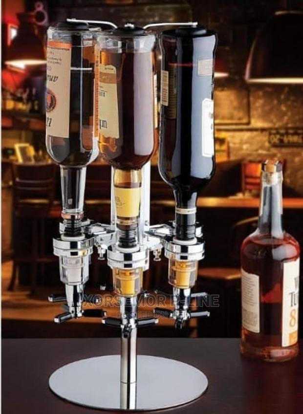4 Pieces Bar Dispenser · Photo 1