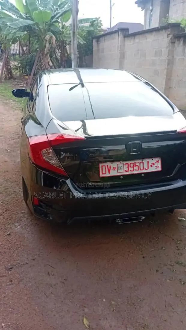 Honda Civic 2020 Black · Photo 1