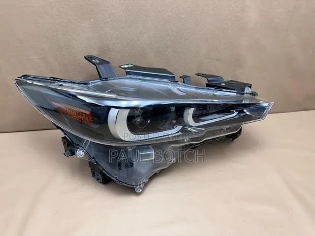 2022-2025 Mazda CX-5 Headlights · Photo 1