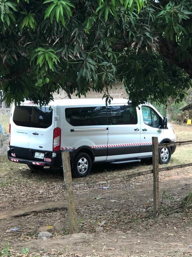 Car Rental Buses Hiring Services 4X4S Vehicles Rentals · Photo 2