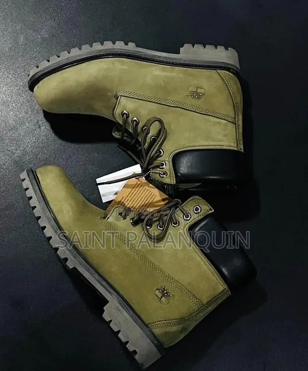 Timberland Premium 6 Inch Boots · Photo 1