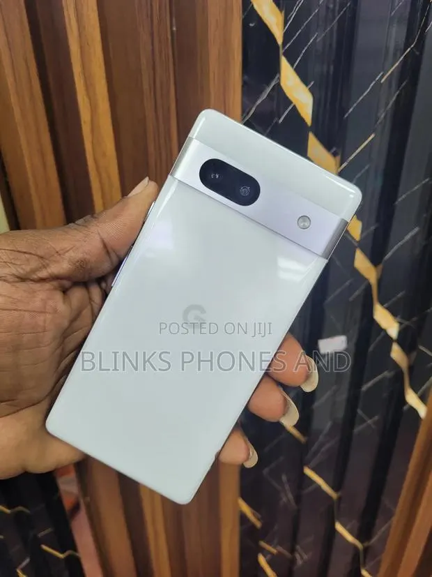 Google Pixel 7a 128 GB Silver · Photo 1
