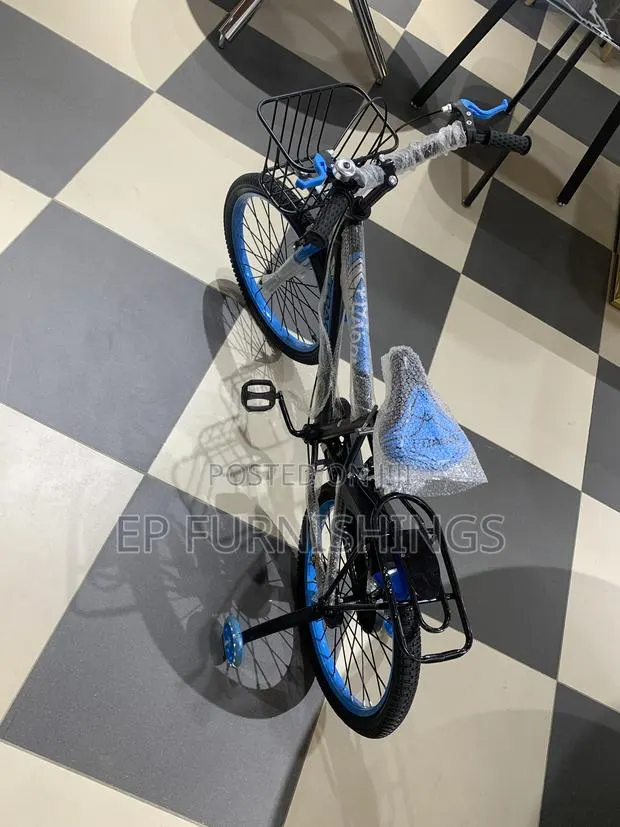 Kids' Bicycle With Basket Training Wheels · Photo 3