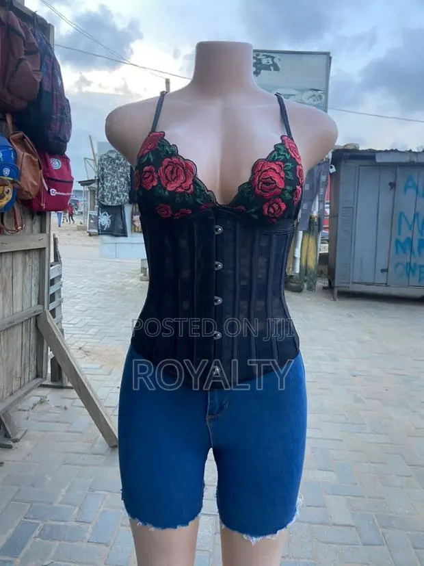 Waist Trainer,Fagas And All Body Shapers. · Photo 1