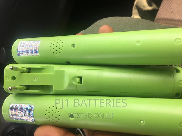 Lithium 18650 Battery · Photo 4