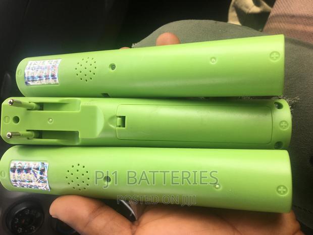 Lithium 18650 Battery · Photo 3
