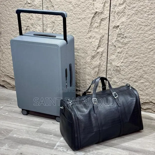Set Of Traveling Luggage · Photo 1