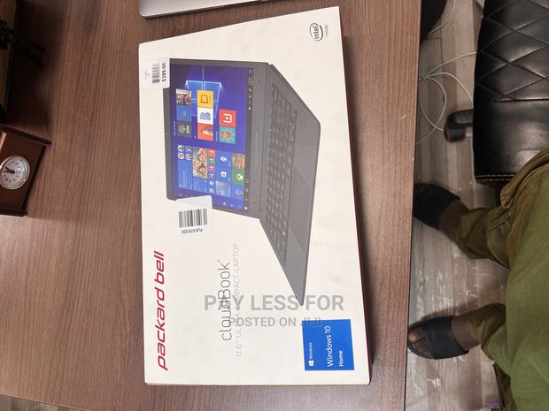 New Laptop Packard Bell 4GB Intel SSD 60GB · Photo 6